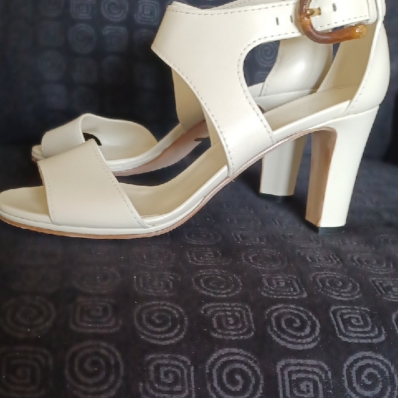Gucci Shoes - Gucci Cream Block Heel Sandals with Ankle Buckle